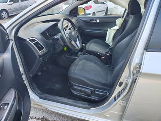 Hyundai i 20 2014 Hyundai i20 1.1 CRDI | Euro 5-thumb-7