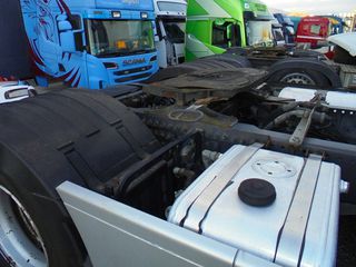 Volvo 2010 FH13 460 EEV-thumb-6
