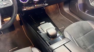 Mercedes-Benz A 250 2022 e PLUG-IN AMG-LINE PANORAMA LED-MULTIBEAM AMBIENT-thumb-53