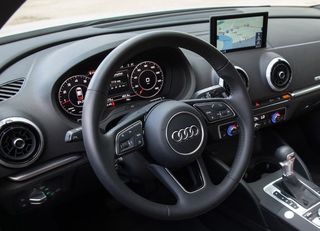 ΠΩΛΕΙΤΑΙ ΤΙΜΟΝΙ A3 8V 2017-2020