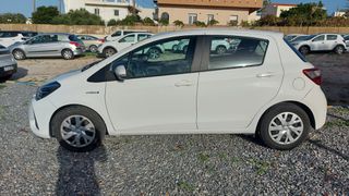 Toyota Yaris 2019 1.5 HYBRID ΜΕ CAMERA & NAVI-thumb-6