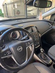 Opel Astra 2015-thumb-17