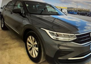 Volkswagen Tiguan 2022-thumb-1