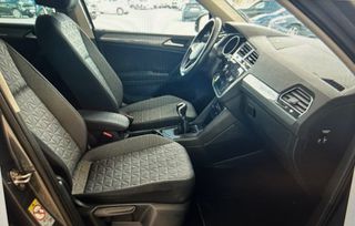 Volkswagen Tiguan 2022-thumb-12