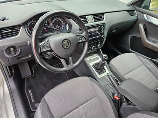 Skoda Octavia 2020 1.6 TDI 116PS BUSINESS   FACELIFT-thumb-5