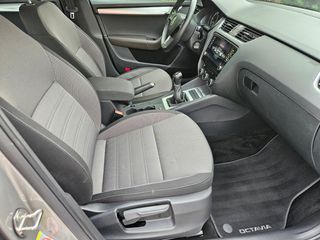 Skoda Octavia 2020 1.6 TDI 116PS BUSINESS   FACELIFT-thumb-6