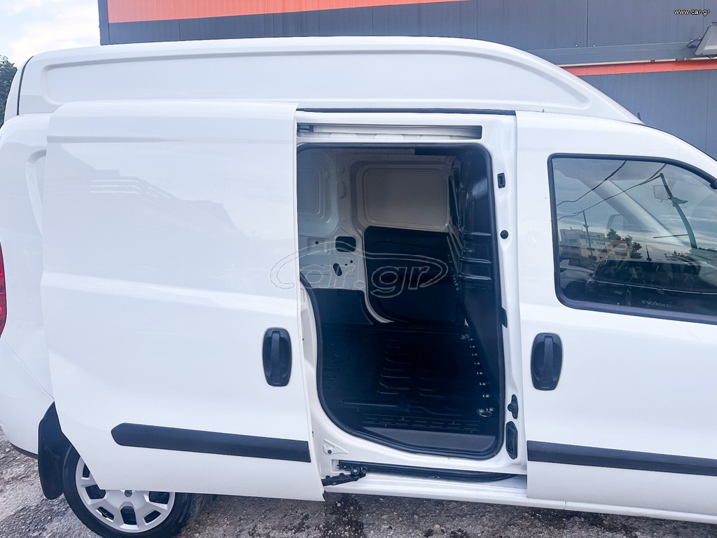 Fiat Doblo thumbnail 11