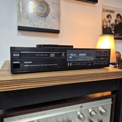 Philips CD304 Vintage CD Player Hi-Fi με Αυθεντικό Τηλεχειριστήριο, CDM-1