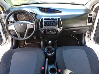 Hyundai i 20 2013-thumb-33