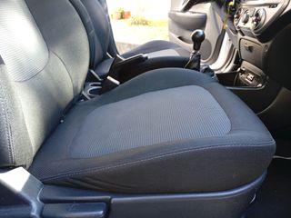 Hyundai i 20 2013-thumb-34