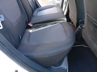 Hyundai i 20 2013-thumb-50