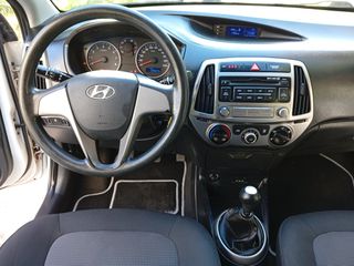 Hyundai i 20 2013-thumb-29