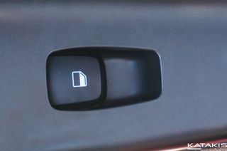 Hyundai Kona 2021 N-lINE|Hybrid|Clima|Rear Camera|Apple - Android|Alu-thumb-10