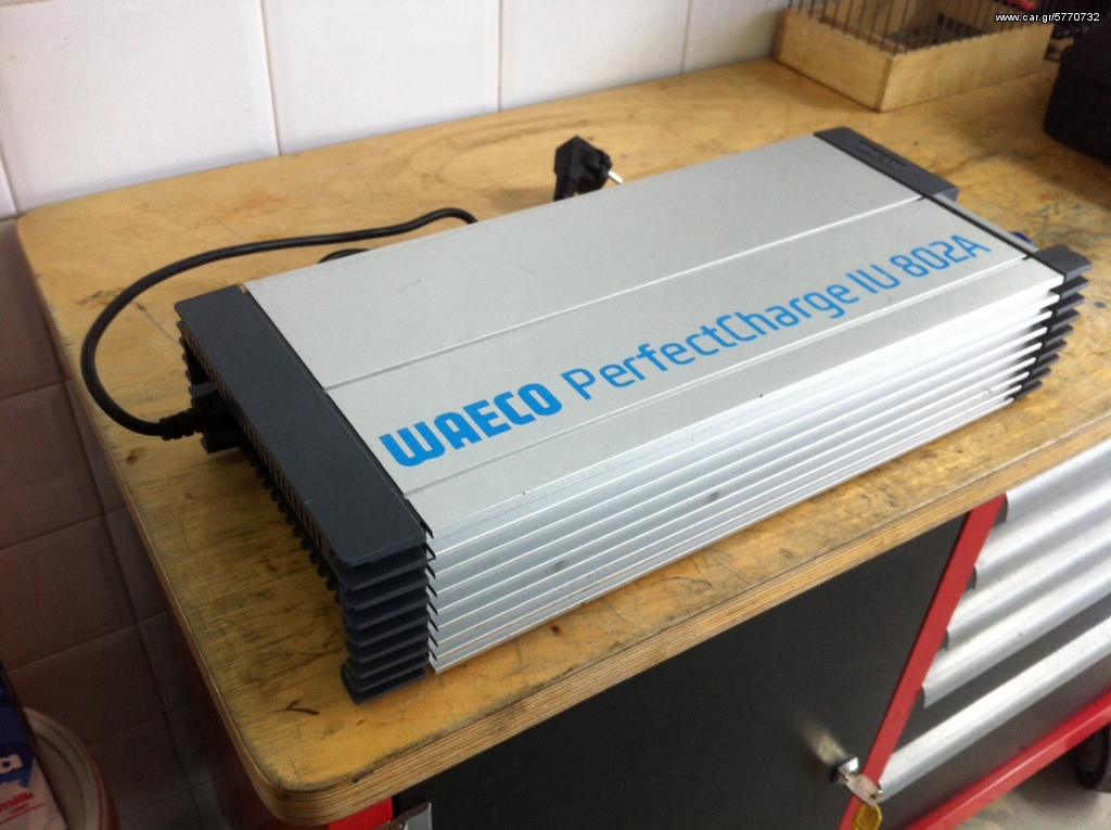WAECO PerfectCharge IU 802A (ΦΟΡΤΙΣΤΗΣ MARINE 3 ΜΠΑΤΑΡΙΩΝ)