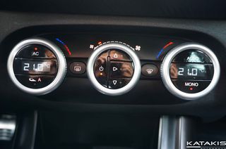 Alfa Romeo Giulietta 2017 Navi|Clima|Alu|Alcantara|Bluetooth-thumb-29