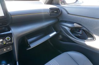 Toyota Yaris Cross 2021 Full Hybrid|Adventure|Automatic|Clima|Alu|Rear Camera-thumb-40