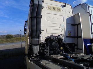 Volvo 2017 FH4 540-thumb-4