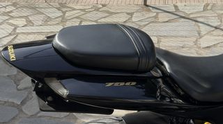 Suzuki GSX-R 750 2007 GSX-R 750 K7-thumb-23