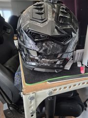 LS2 EXPLORER CARBON-thumb-1