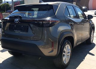 Toyota Yaris Cross 2022 Active E-CVT 2022 1500cc 116hp Active Hybrid-thumb-12