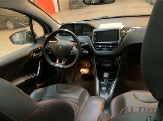 Peugeot 208 2016 GT LINE PANORAMA ALLURRE AUTOMATIC-thumb-8