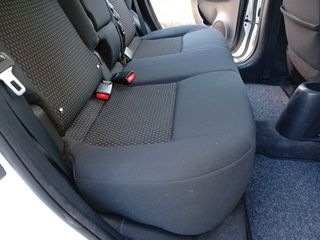 Nissan Note 2015 N-Connecta Book service!!-thumb-57