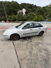 Ford Focus 2002 SEDAN 1,400-thumb-3