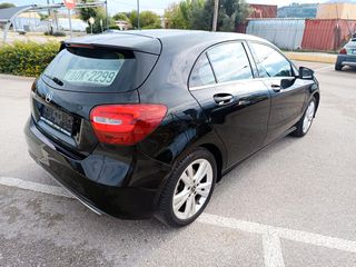 Mercedes-Benz A 180 2018 URBAN-DIESEL-AUTOMATIC 7GT-thumb-8