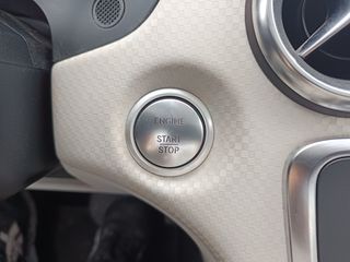 Mercedes-Benz A 180 2018 URBAN-DIESEL-AUTOMATIC 7GT-thumb-33