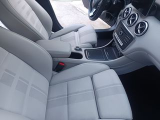 Mercedes-Benz A 180 2018 URBAN-DIESEL-AUTOMATIC 7GT-thumb-37