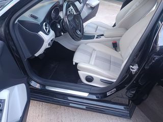 Mercedes-Benz A 180 2018 URBAN-DIESEL-AUTOMATIC 7GT-thumb-43