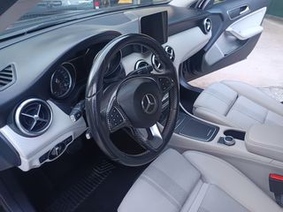 Mercedes-Benz A 180 2018 URBAN-DIESEL-AUTOMATIC 7GT-thumb-46