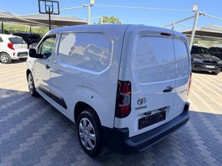 Κλούβα Toyota 2023 L1-thumb-5