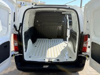 Κλούβα Citroen 2020 M, 3 θέσεις CarPoint-thumb-16