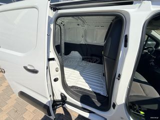 Κλούβα Citroen 2021 Citroen Berlingo M 1.2 PureTech, 3 θέσεις, CarPoint-thumb-20
