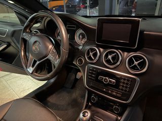 Mercedes-Benz A 180 2016 AMG 45s look-thumb-21