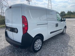 Opel Combo 2017-thumb-7