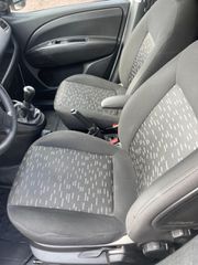 Opel Combo 2017-thumb-21