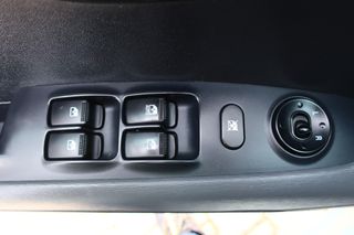 Hyundai i 10 2012 1.1 STYLE 5D ΣΕ ΑΡΙΣΤΗ ΚΑΤΑΣΤΑΣΗ 12 ΜΗΝΕΣ ΓΡΑΠΤΗ ΕΓΓΥΗΣΗ-thumb-14
