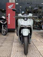 Honda SH 150i 2025