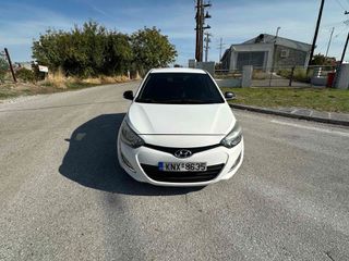 Hyundai i 20 2014-thumb-5