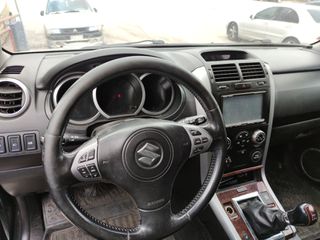 Suzuki Grand Vitara 2006 DDIS 1.9 DIESEL TURBO-thumb-3
