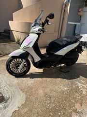 Piaggio Beverly 300 2015-thumb-2