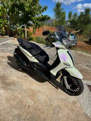 Piaggio Beverly 300 2015-thumb-5