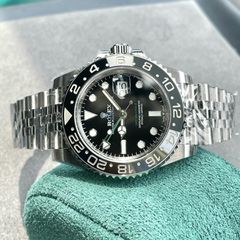Rolex-thumb-2