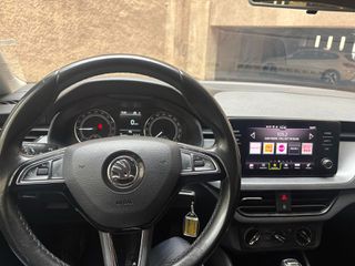 Skoda Scala 2020-thumb-4