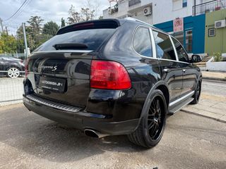 Porsche Cayenne 2004-thumb-8