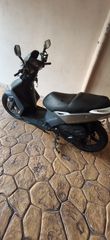 Kymco Agility 150 2011 scooter