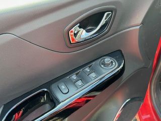 Renault Captur 2016 DIESEL-6 ΤΑΧΥΤΟ-110HP-ΔΕΡΜΑ-FULL EXTRA!!-thumb-9