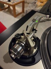Technics sl1200mk2-thumb-2